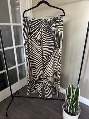 H&M Wide Leg Pants (L)